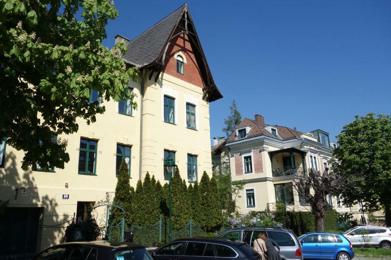 Katharinas Apartment Modling Buitenkant foto